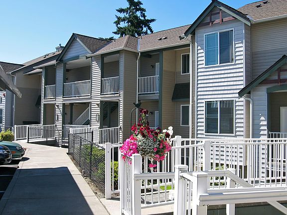 4th image of 15515 Juanita Woodinville Way NE APT L202
