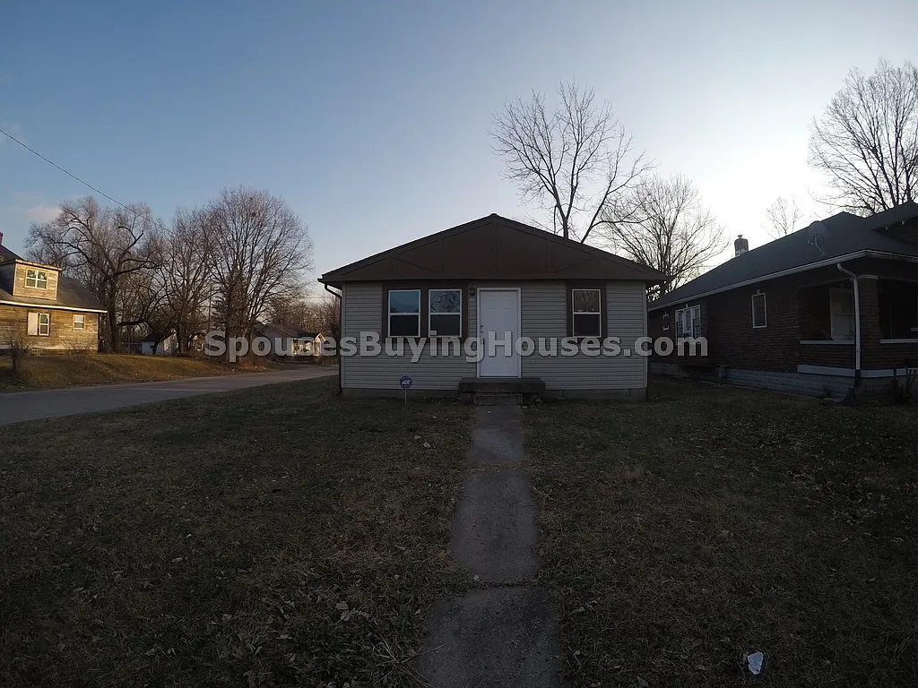 1301 Congress Ave photo 1