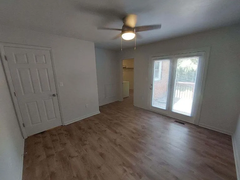 3816 Plantation Rd NE — Photo 8