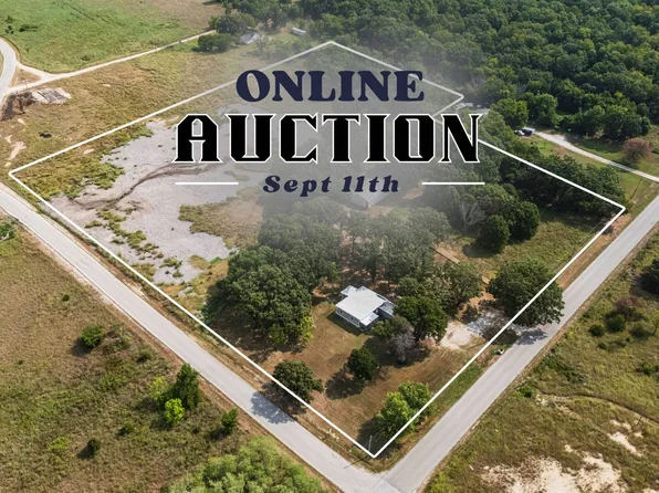 1015 W 21st St, Galena, KS 66739