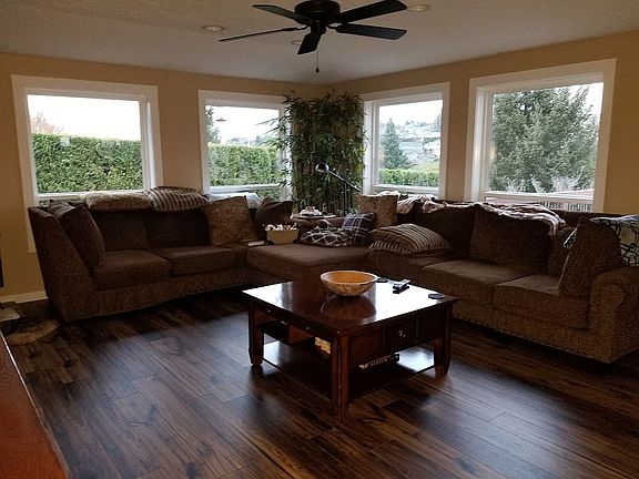 Living Room w/o Carpet 2