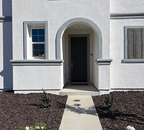 2nd image of 10135 Elise Way