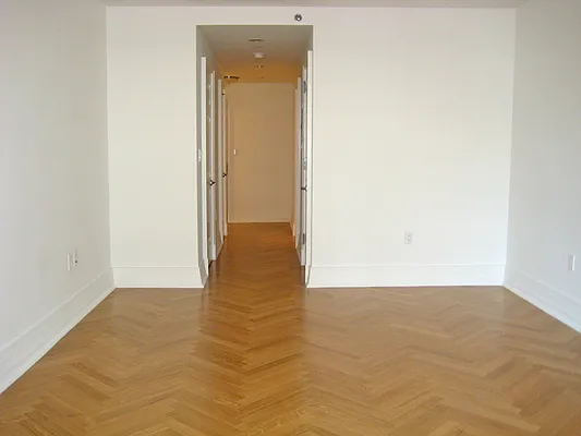 Rented by Focus Real Estate Group | media 28