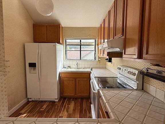 3rd image of 111 Bean Creek Rd Unit 146