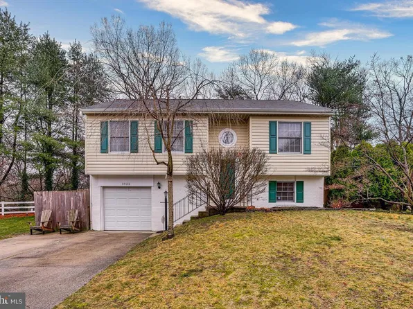 1822 Severn Hills Ln, Severn, MD 21144