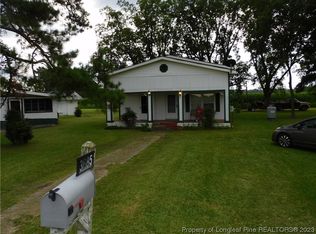 3671 Us Highway 301 S, Fairmont, NC 28340