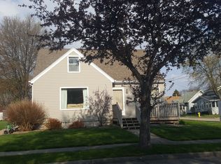 725 Jefferson St, Little Chute, WI 54140