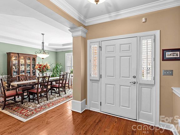 5th image of 7767 Saint Andrews Ln