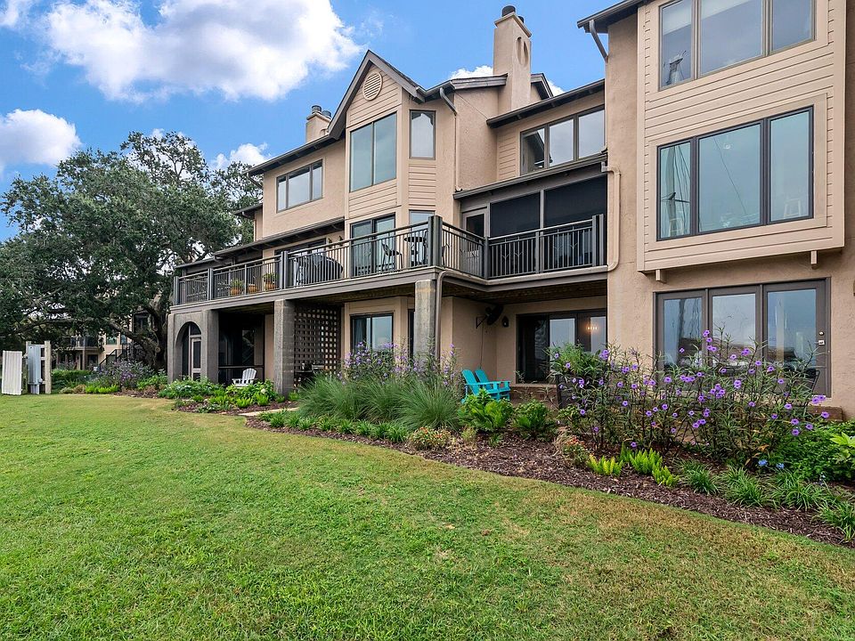 1st image of 1943 Marsh Oak Ln