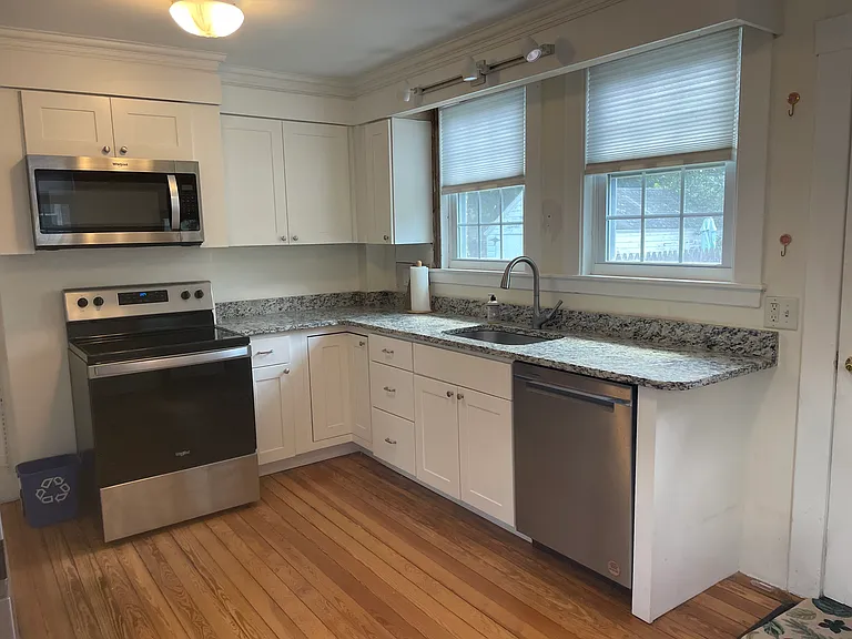 111 Porpoise Way — Photo 6