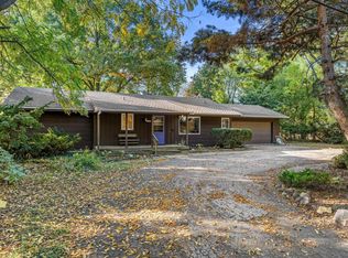 11595 W Edgerton AVENUE, Hales Corners, WI 53130
