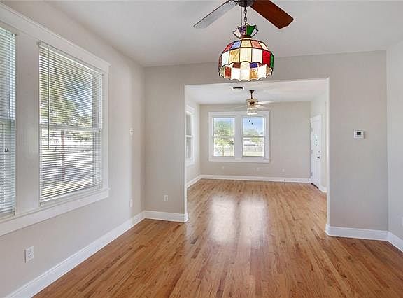 3rd image of 422 Harrison Ave