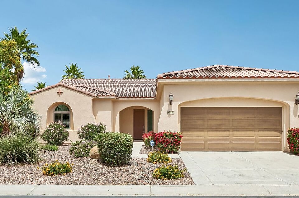 1st image of 81850 Camino Cantos
