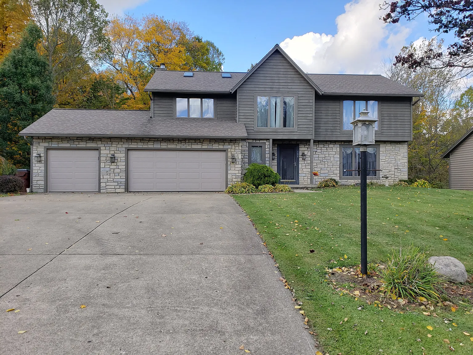 130 Kimberwick Rd photo 1