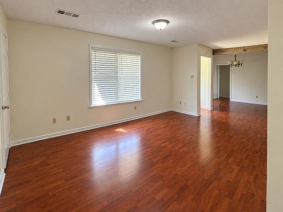 3rd image of 3826 Drummonds Rd