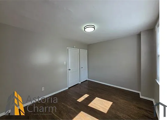 1418 Dukeland St — Photo 9