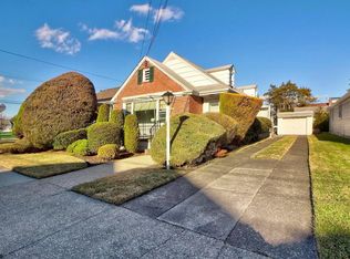 33 N Gladstone Ave, Margate, NJ 08402
