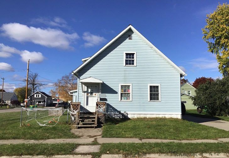 1st image of 530 15th Ave