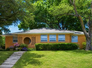 635 Classen Dr, Dallas, TX 75218