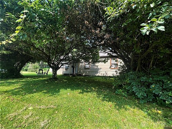 3rd image of 149 S Riverview Ave