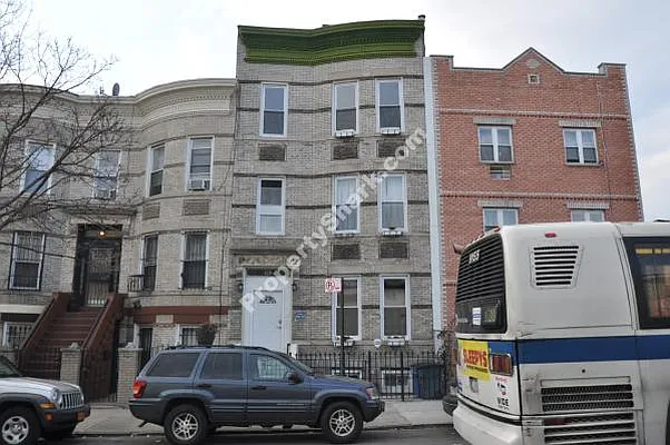 Rented by Leiter Realty Group LLC | media 34