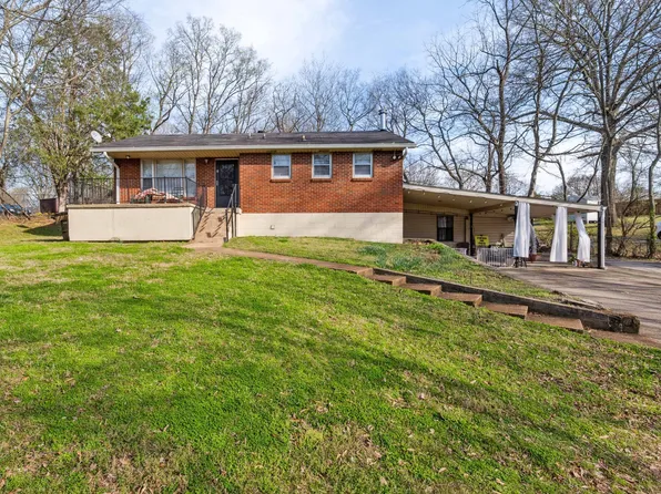 2928 Southlake Dr, Nashville, TN 37211