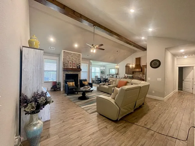 1341 Little Osage Lane - 1 — Photo 4