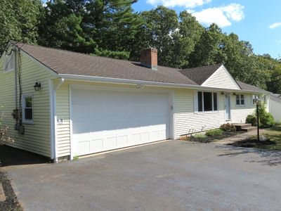 20 Briarwood Road, Farmington, CT, 06032