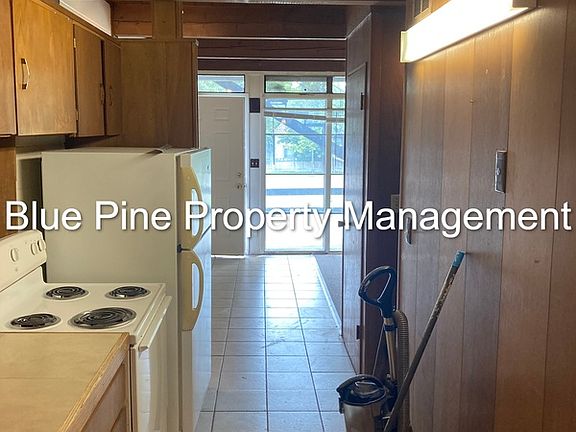 4th image of 390 W 14th St APT 2