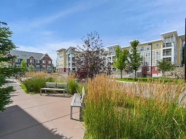 402 SW Marquis Ln SE #308, Calgary, AB T3M 2G7