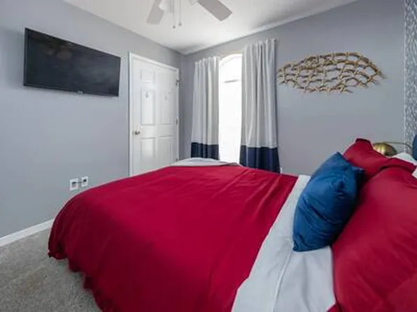 2065 Burjonik Dr, Navarre, FL 32566