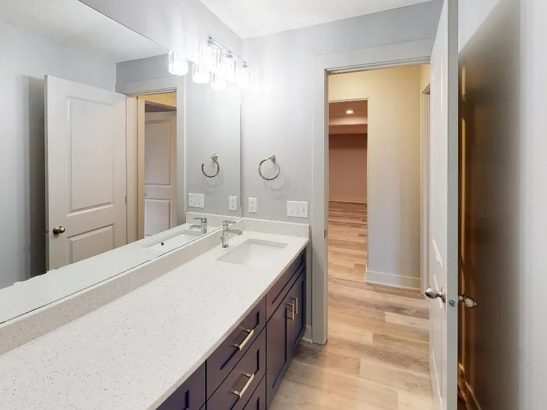 296 Capstone Dr — Photo 12