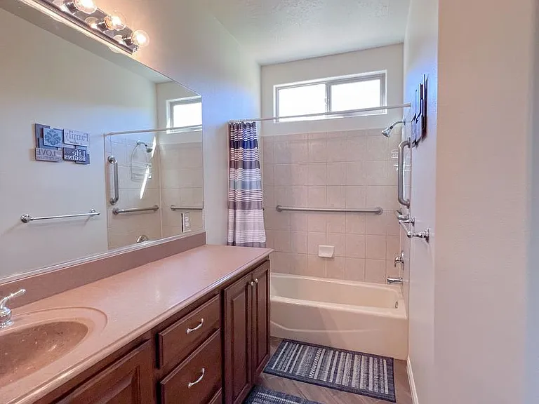 1775 N Overland Trails Dr — Photo 7
