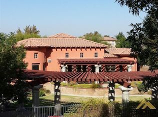 6215 Vista Estrella, Bakersfield, CA