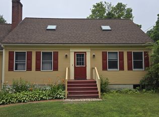 401 Daniel Shays Hwy, New Salem, MA 01355