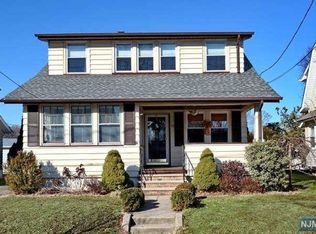 29 Vreeland Ave, Hawthorne, NJ 07506