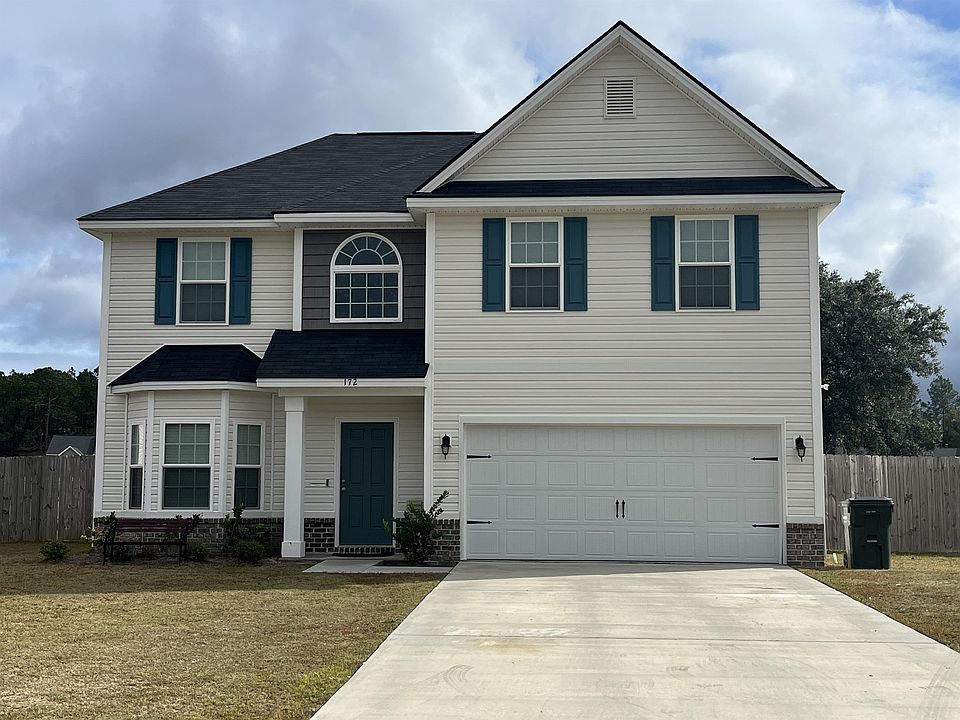 1st image of 172 Labrador Ln NE