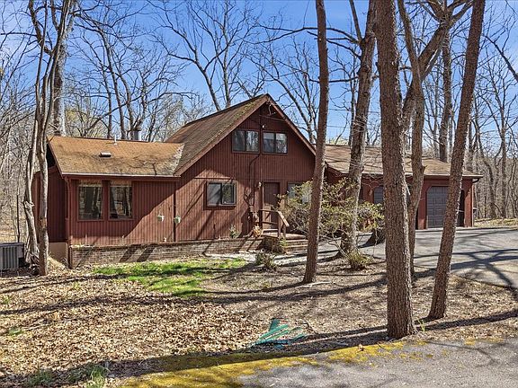 4th image of 313 Mild Winter Rd
