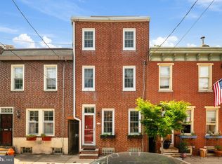 910 S Bodine St, Philadelphia, PA 19147