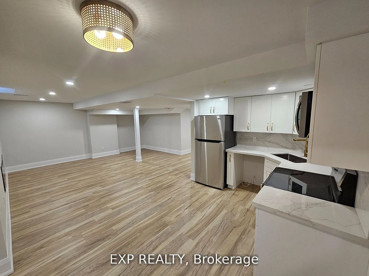 1 bed, $1,899 — Photo 3