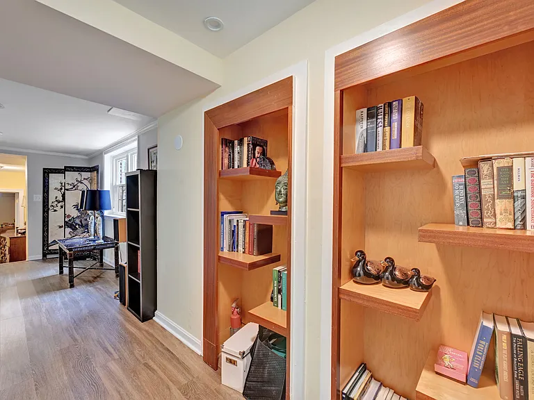 6907 Bradley Blvd — Photo 132