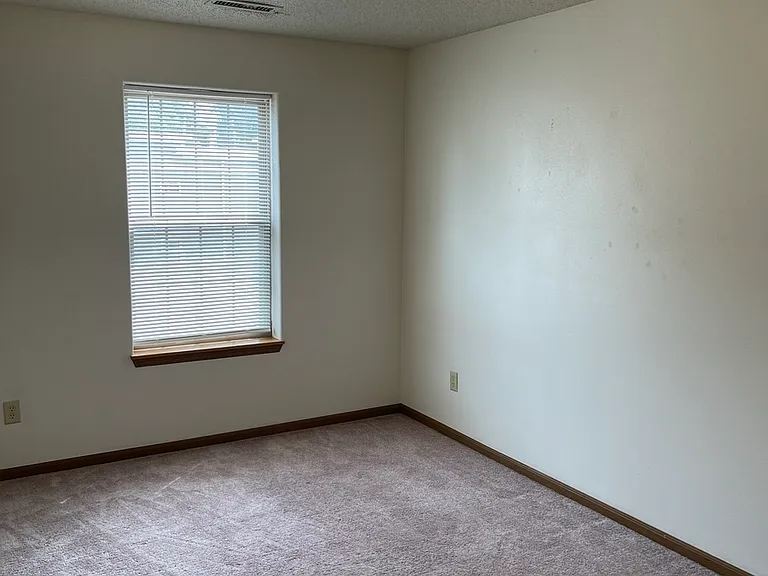 500 S Gilbert St #1S — Photo 10