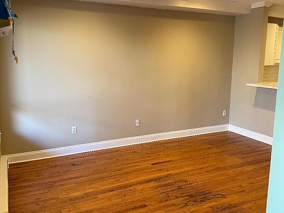 5th image of 1 Beaver Brook Road #29