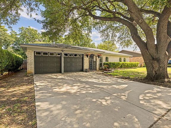 3rd image of 6029 Harrison Way