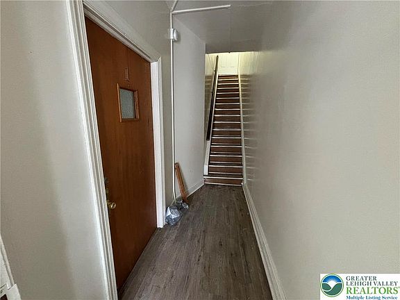 2nd image of 519 N 11th St