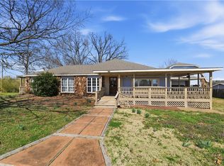 16602 N Willow Dr, Rogers, AR 72756