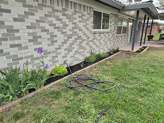 5th image of 8485 Marigold Ave