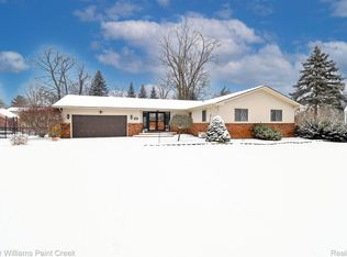 8255 Waschull Dr, Washington, MI