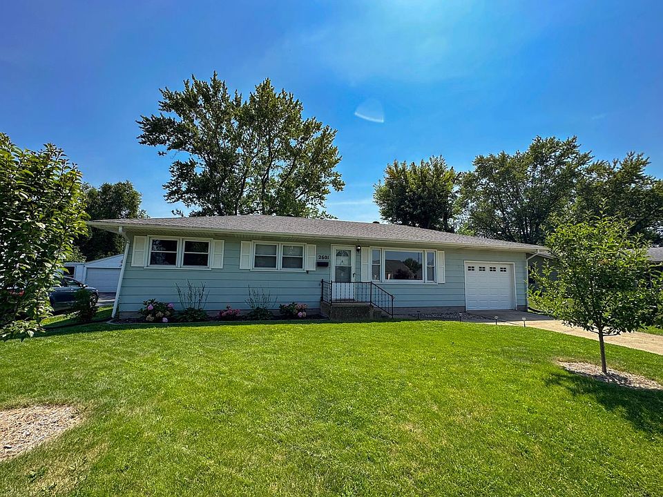 1st image of 2601 Coral Dr