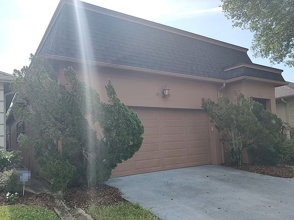 3rd image of 903 Sussex Clos #6
